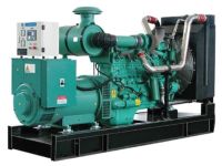 Máy phát điện Cummins 700kVA